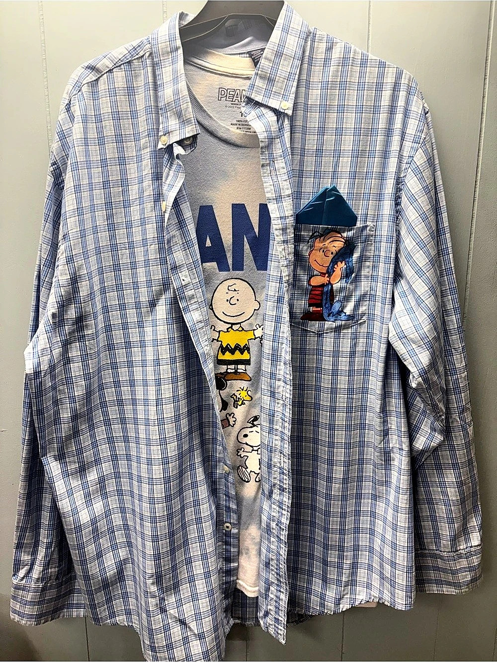 Peanuts Gang Tie-Dye Graphic T-Shirt & Button Down Set  Men's Size 1X